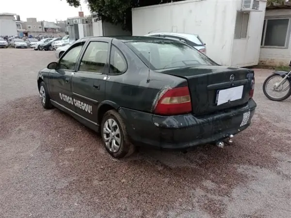 Vectra GLS leilão veiculos Detran Parana