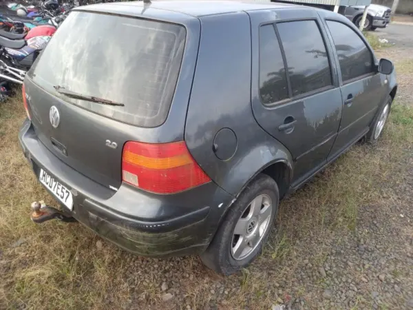 Volkswagen Golf 2002 leilao do ministerio da justiça