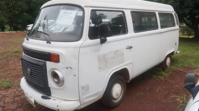 Leilão de viaturas policiais e bombeiros tem Kombi e Saveiro a partir de 3 mil Reais e Carros por 2 mil Reais