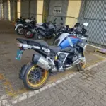 Leilão de seguradora tem Evoque, Corolla Cross, BMW R1200 GS e outros veículos