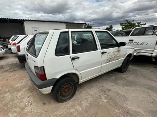 fiat-uno-leilao-veiculos-oportunidade-investir-renda-extra
