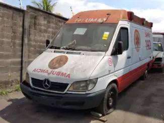 Leilão de Prefeitura tem Sprinter a partir de 10 mil Reais e outras Vans