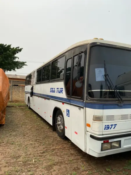 ônibus Scania leilao de veiculos aprendidos pela policia fedral