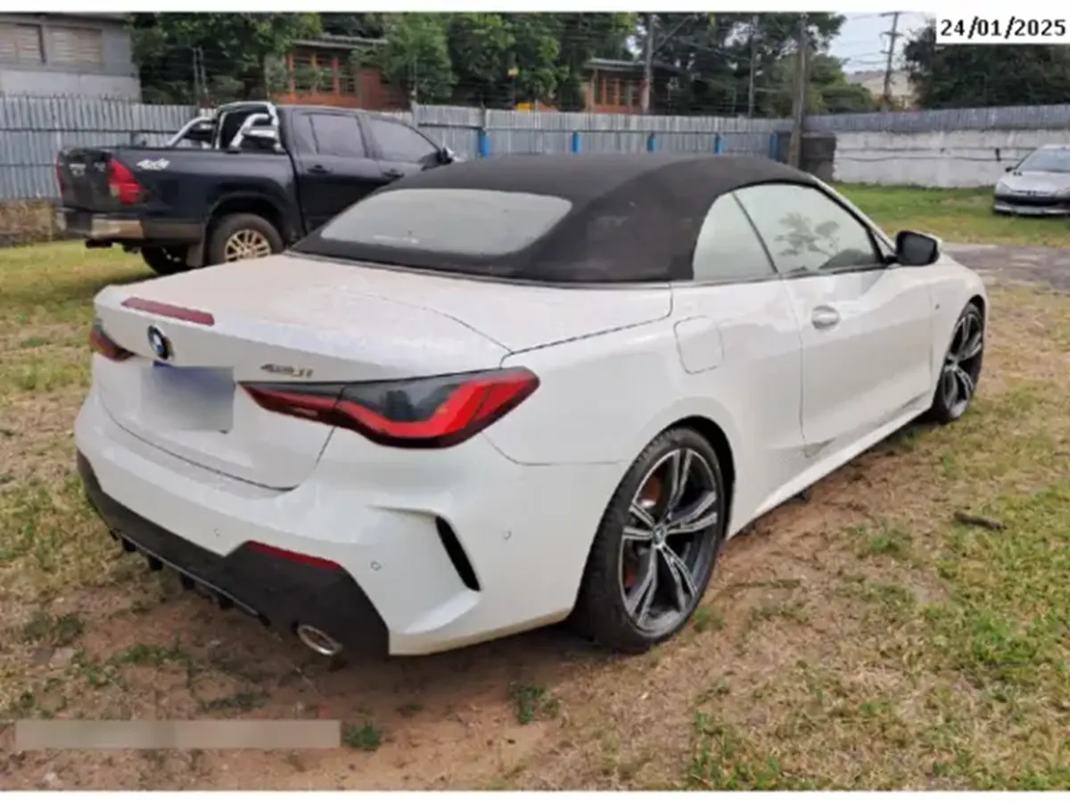Carros de luxo por metade do preço no leilão da Justiça Federal