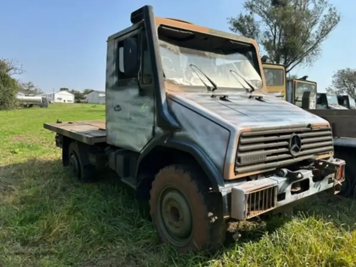 Leilão do Exército tem Caminhões e Caminhonetes 4x4
