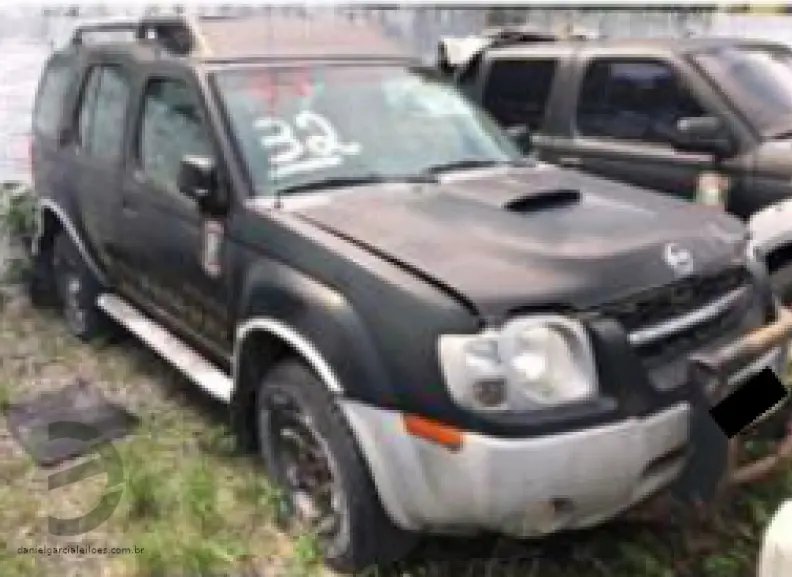 Leilão de viaturas da Polícia Federal tem caminhonetes e SUV 4x4