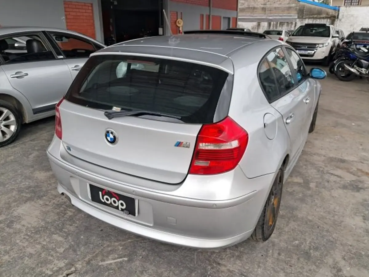 Leilão de Banco carros de luxo caminhonetes e motos