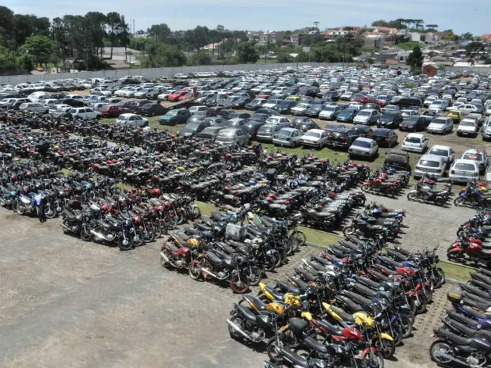 Leilão da Prefeitura de Guarulhos tem carros e motos