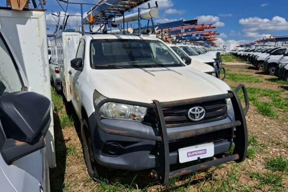68 Toyota Hilux a partir de mil reais no Leilão de Companhia de Energia
