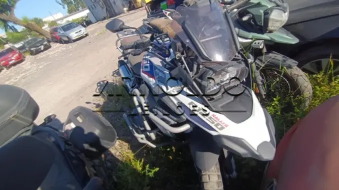 Leilão do Detran tem Motos BMW R1250 e MT03