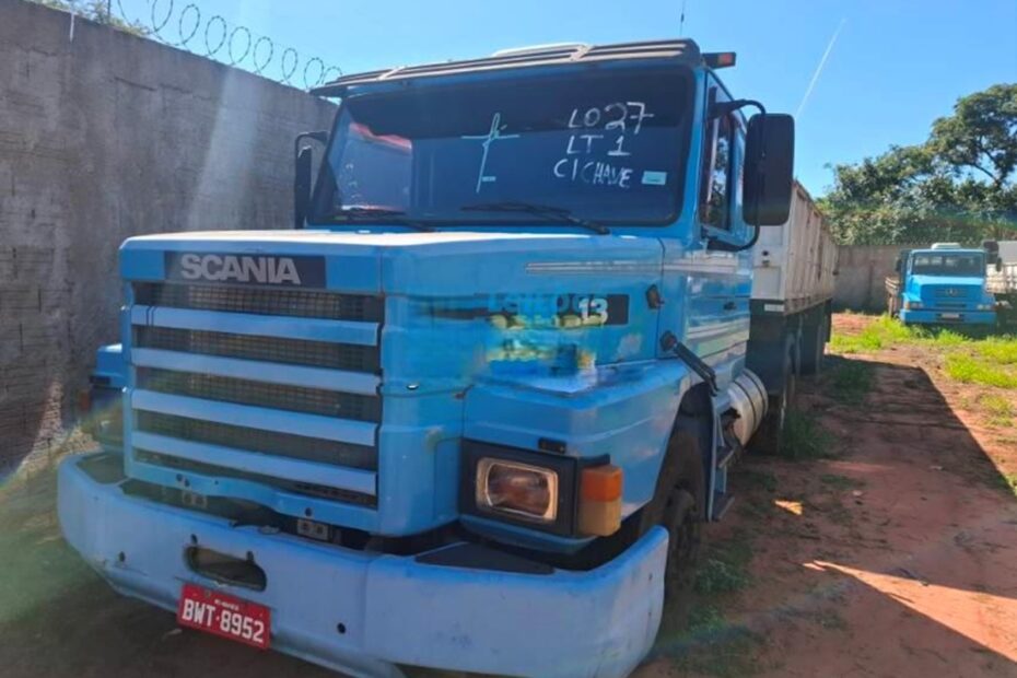 Leilão do Tribunal de Justiça tem Caminhão Scania, Caminhonetes, Carros e motos