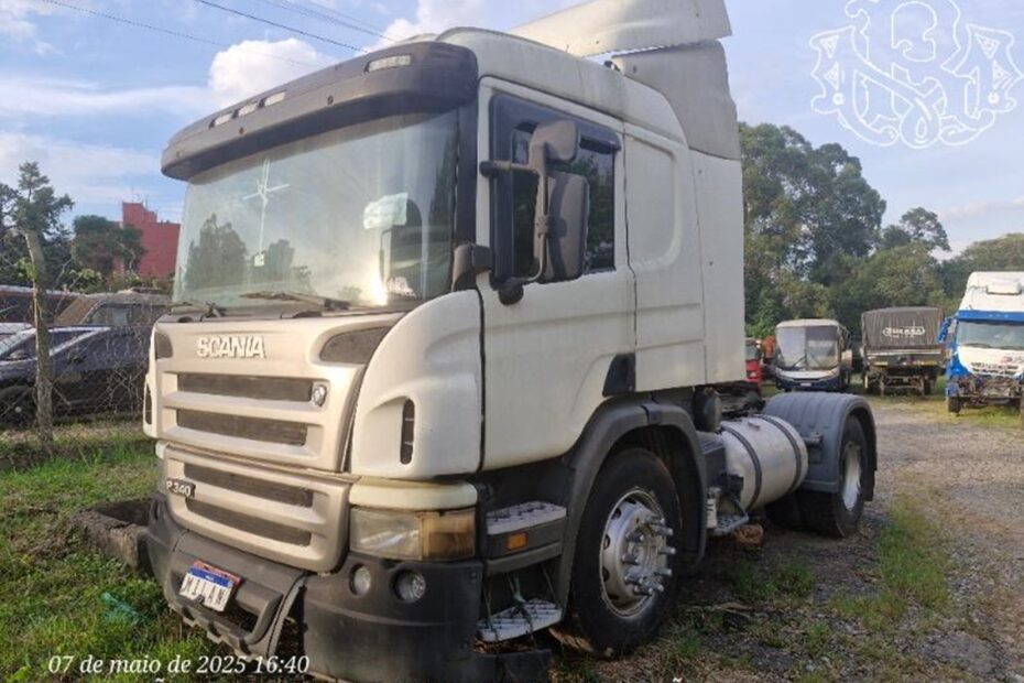 Caminhão Scania e Volkswagen no leilão de banco