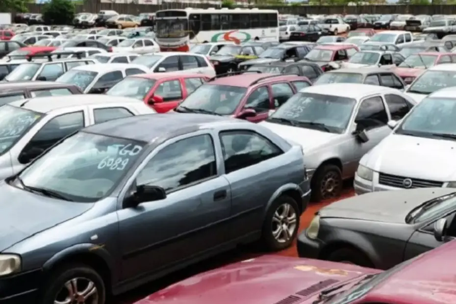 Detran leiloa 559 carros e motos