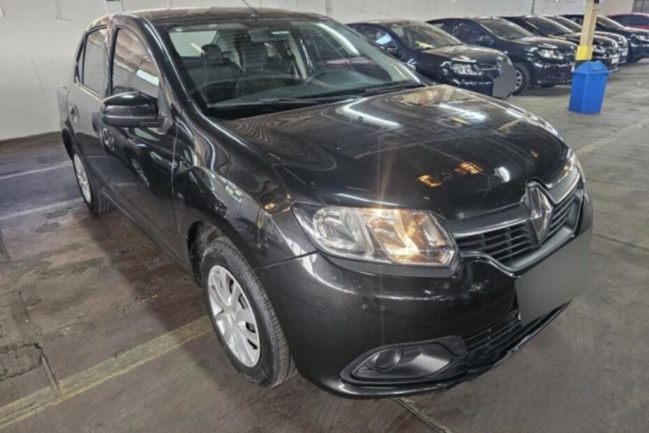 Leilão tem 10 Renault Logan Seminovos e com baixa quilometragem