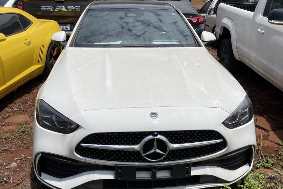 BMW Z4, Mercdes C200 e outros Carros de Luxo com 50% de desconto no leilão do Ministério da Justiça