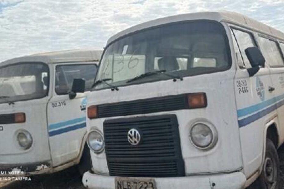 Kombi mega leilão de Companhia de Saneamento