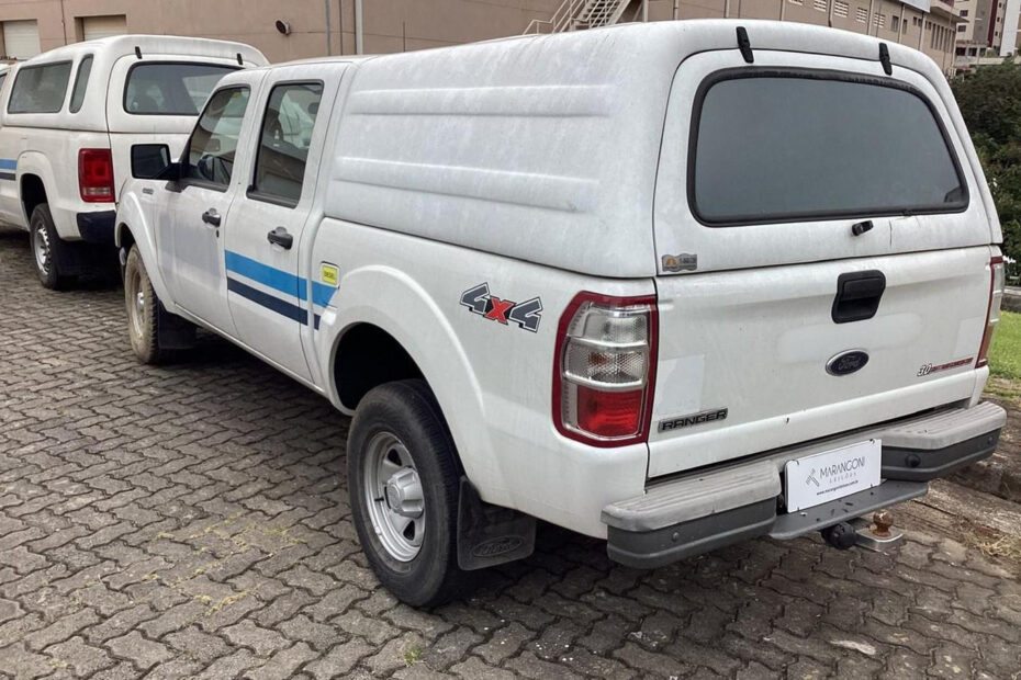 Leilão da CETESB tem caminhonetes GM S10, Amarok e Ranger