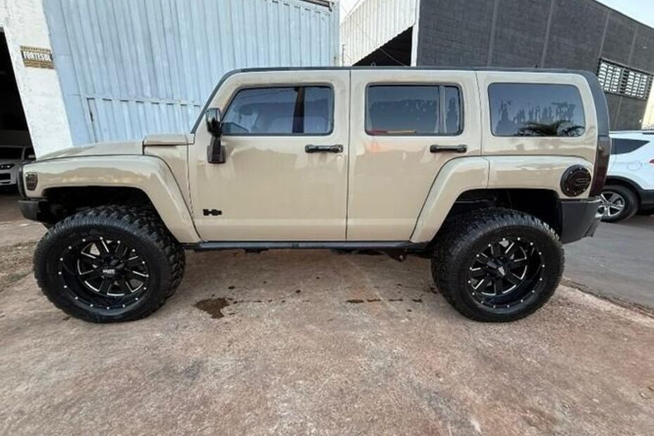 Leilão de Luxo: Hummer H3, Hilux, Porsche Cayenne e Land Rover com Lances Abaixo do Mercado