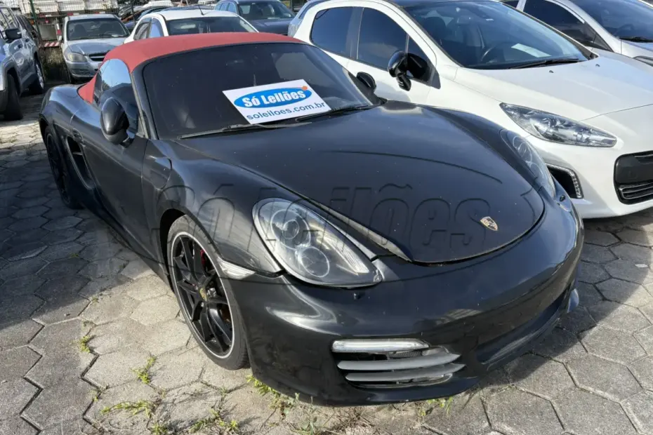 Leilão de Luxo: Porsche, Maserati, Land Rove e Mercedes com Lances Iniciais 40% abaixo da Tabela