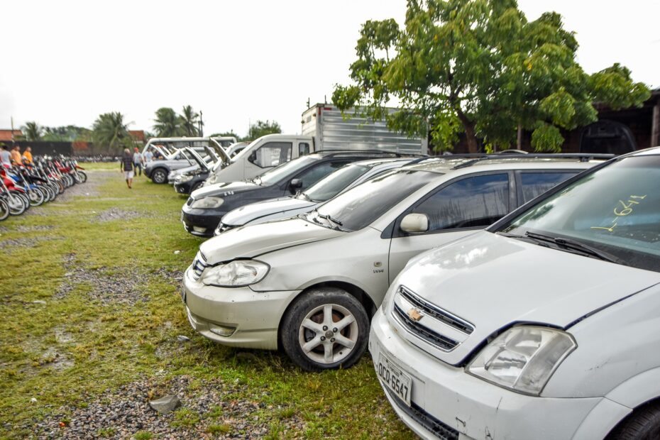 Leilão do DetranRS oferece 331 veículos e sucatas com lances a partir de R$ 2 mil; saiba como participar com segurança