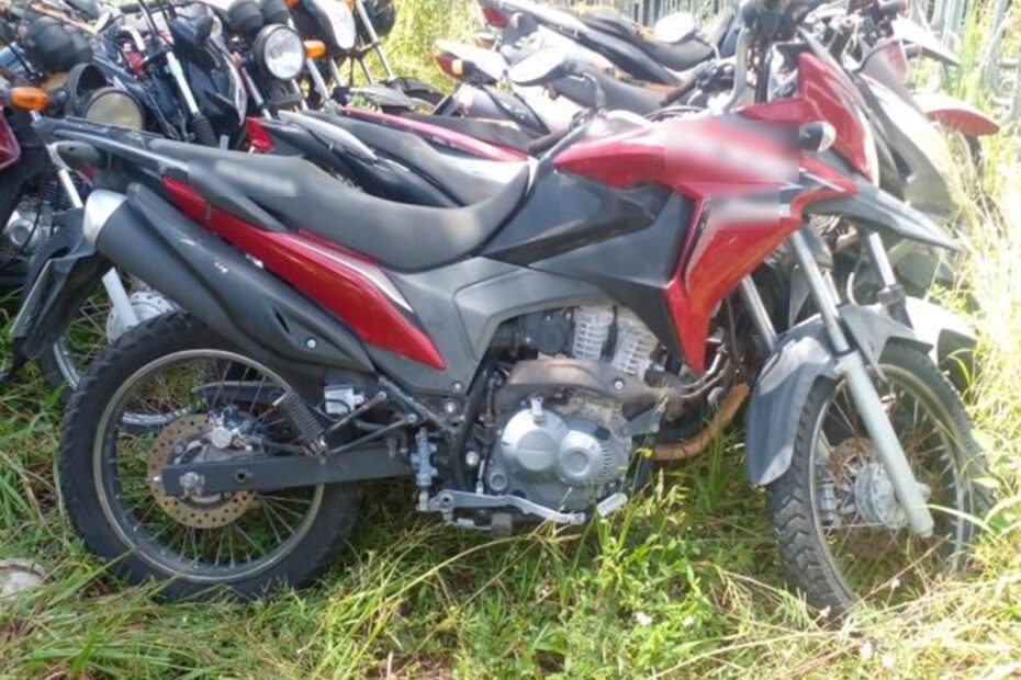 Leilão de aprenções da Polícia Civil tem Moto assim como carros e caminhonetes