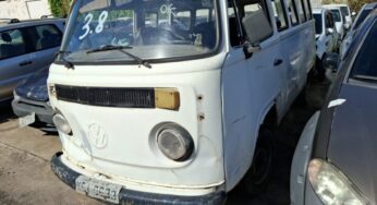 A Polícia Rodoviária Federal realiza mega leilão com Sprinter e Kombi por R$ 800