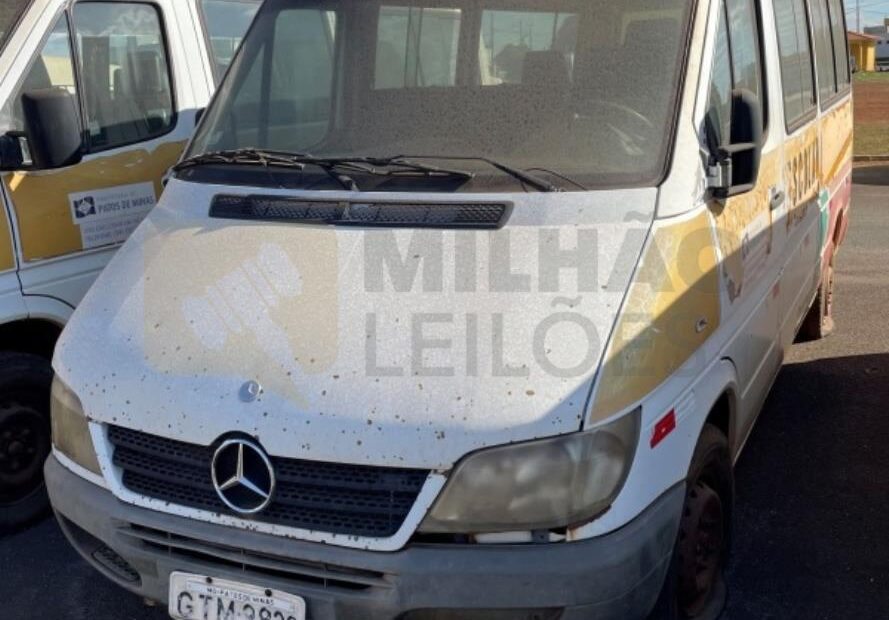 Kombi, Sprinter e furgão a partir de R$ 3 mil no leilão de Prefeitura no interior de Minas Gerais