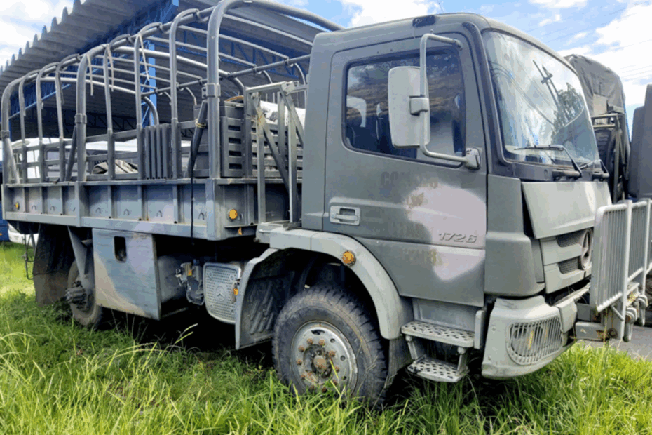 Leilão da FAB tem 17 Caminhões militar 4x4 e comum