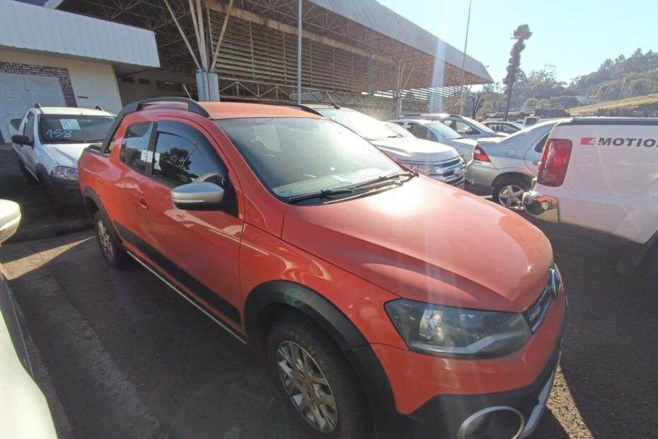Leilão da Receita Federal tem Saveiro Cross e outras picapes e SUV