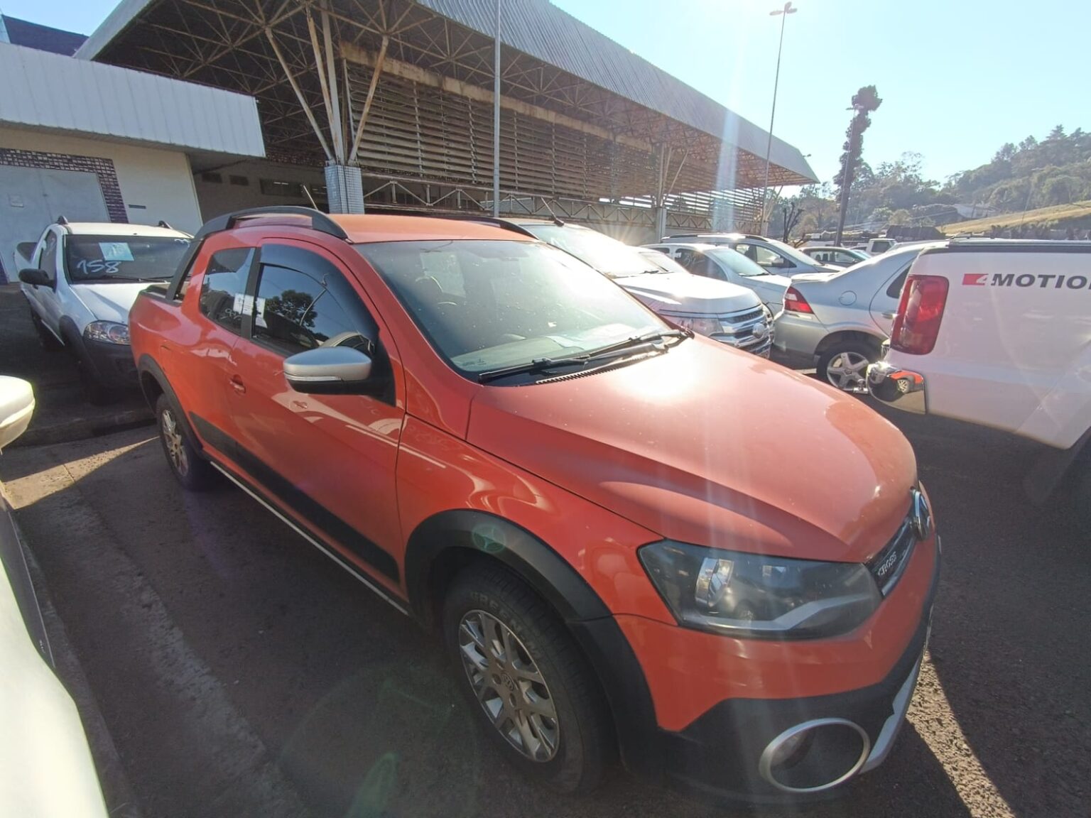 Leilão da Receita Federal tem Saveiro Cross e outras picapes e SUV