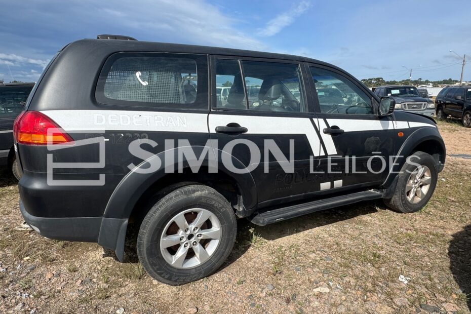 Leilão de viaturas da polícia Civil tem SUV com Pajero Dakar, X-Terra e Ecoesport