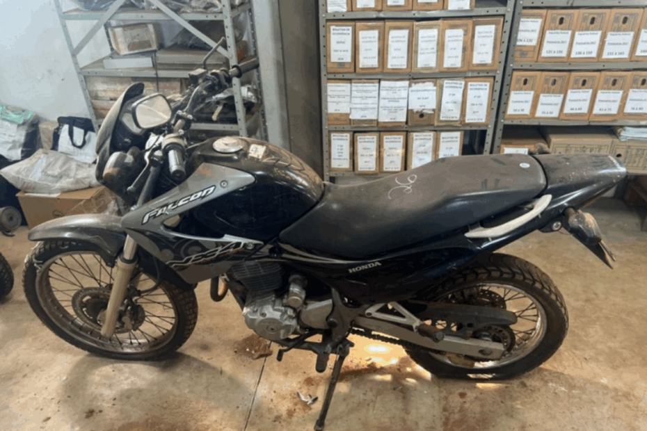 Motos Honda Falcon, XRE e CG a partir de R$ 500 no leilão do Ministério da Justiça