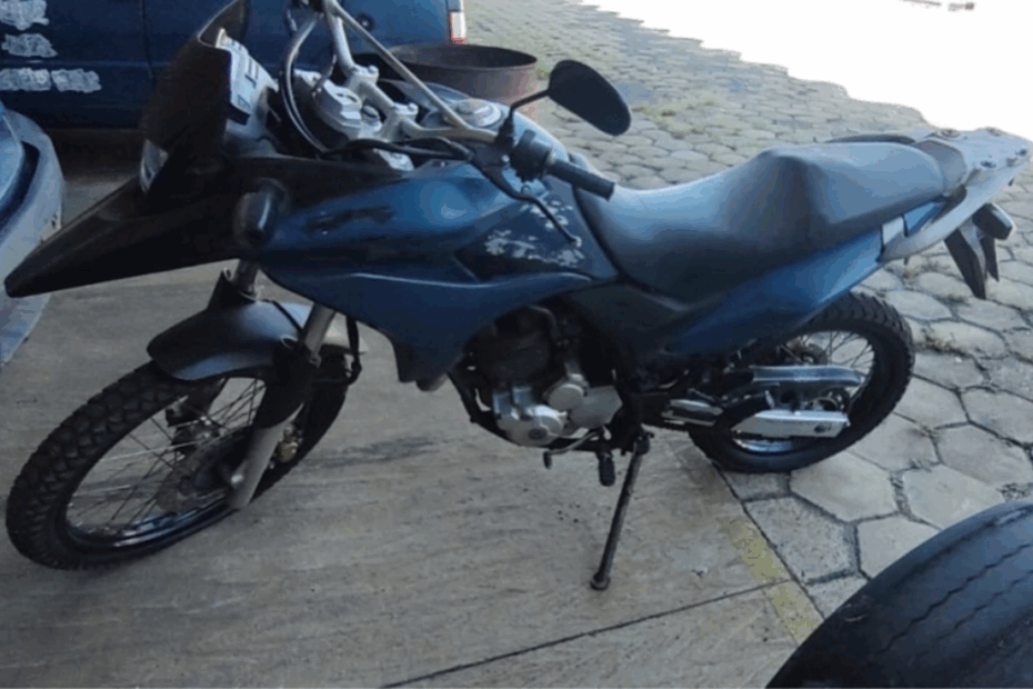 Motos Honda XRE e Harley Davidson a partir de R$ 1.500 no leilão da FAB