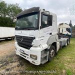 Caminhões Mercedes Benz no leilão de veiculos retomados de finaciamento