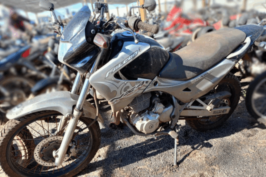 Caminhões, caminhonetes, carros e motos a partir de R$ 250 no leilão do Ministerio da Justiça