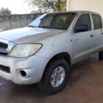 Caminhonetes Toyota Hilux e Caminhão Mercedes Benz no Leilão de frota do Governo estadual