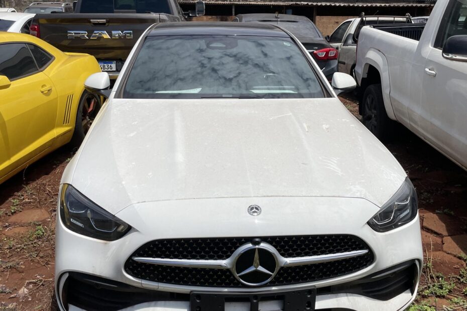 Carros de Luxo como BMW X1 e Mercedes Benz AMG no leilão de combate ao tráfico de drogas