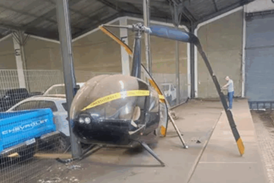 Helicóptero Robinson, carros e motos no leilão do Ministério da Justiça