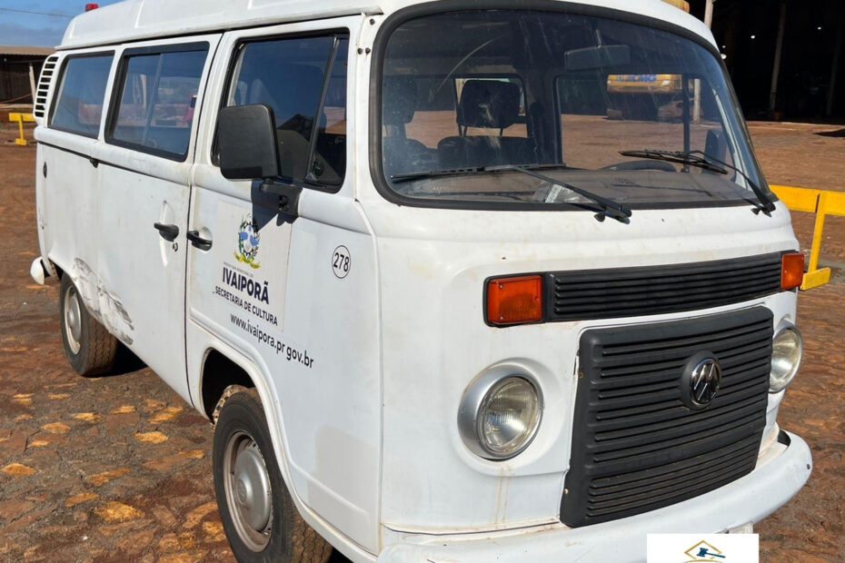 Leilão de Prefeitura tem Kombi, caminhões vans e carros