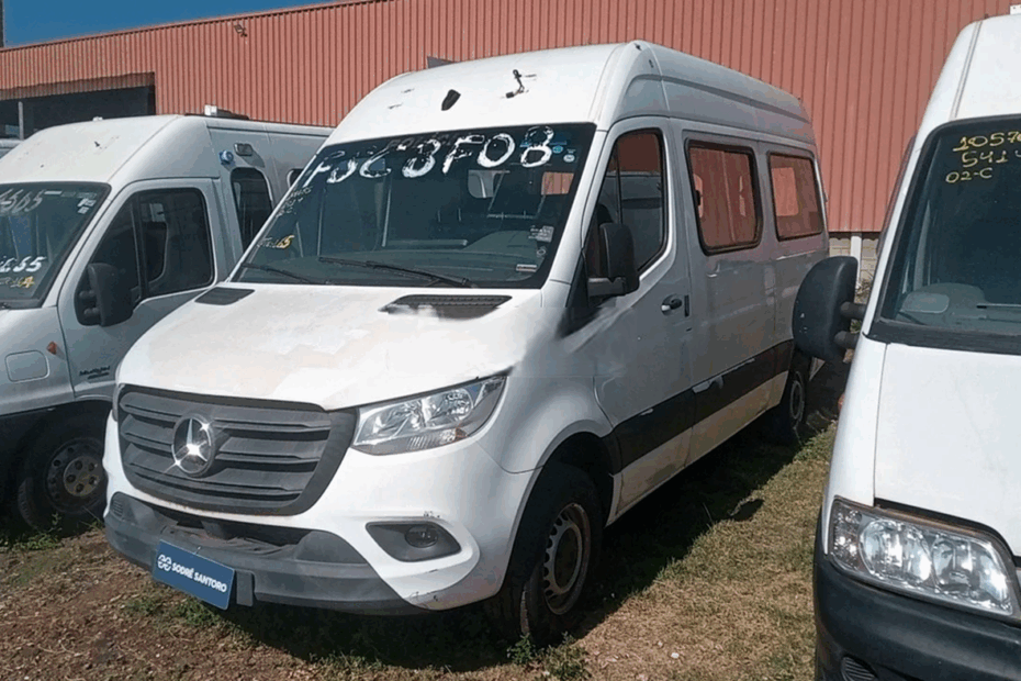 Leilão de frota do governo estadual de São Paulo tem 36 Vans Sprinter, Renaut Master e Boxer