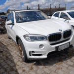 Leilão do DETRAN tem BMW X5, carros e motos