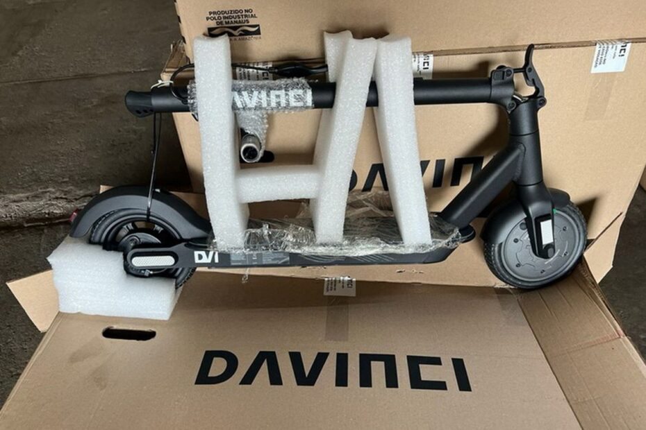 Leilão tem 34 patinetes eletricos novos em até 12x no cartão