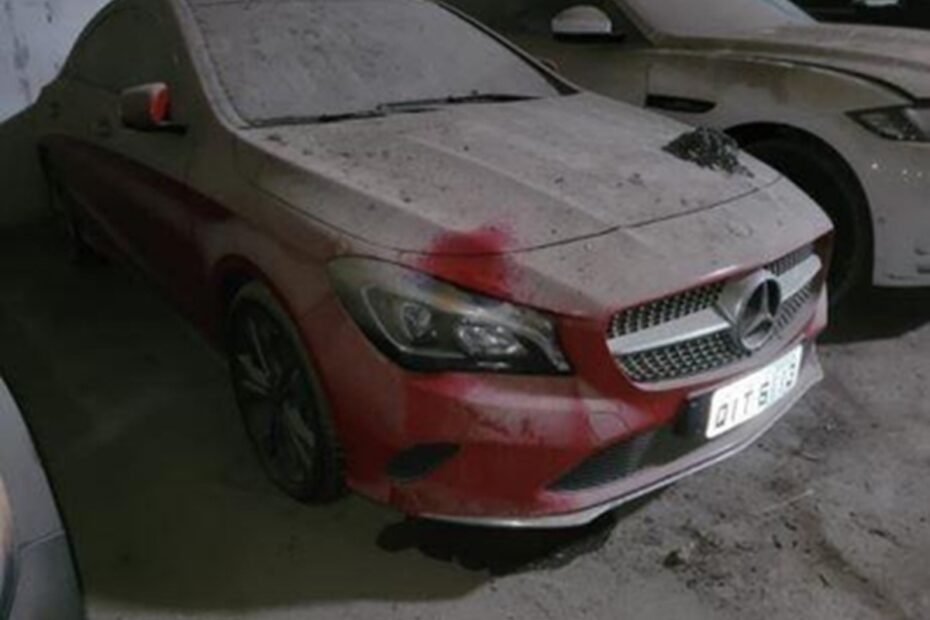 Mercedes Benz CLA 200 a partir de R$ 800, caminhões e caminhonetes no leilão do Ministério da Justiça