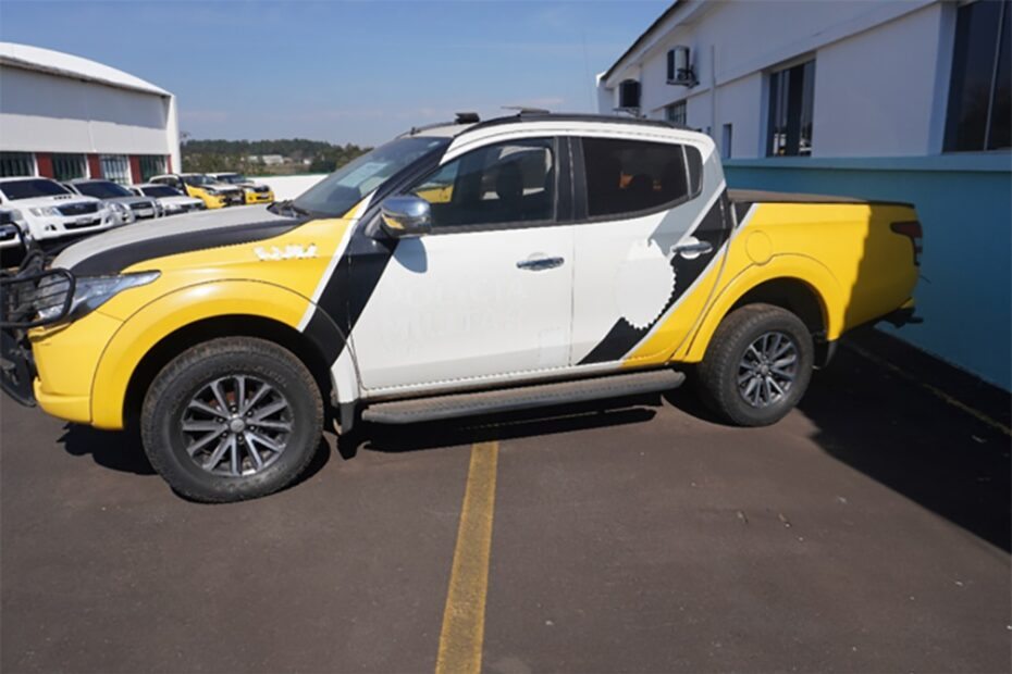 Novo leilão de 76 veículos do Estado não terá taxa do leiloeiro lote tem Hilux e Triton Sport