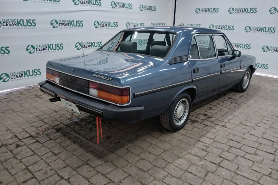 Opala, Omega, Golf Sapão, Marea e outra raridade no leilão de veículos retomados de finaciamento