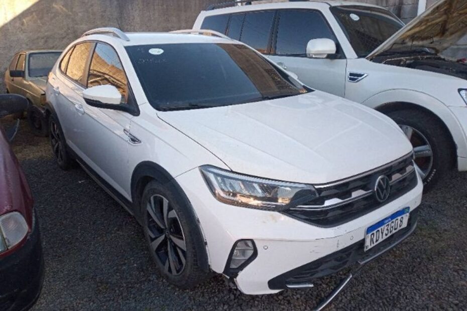 Audi A3, Evoque, Nivus e outros veículos seminovos no leilão do Detran