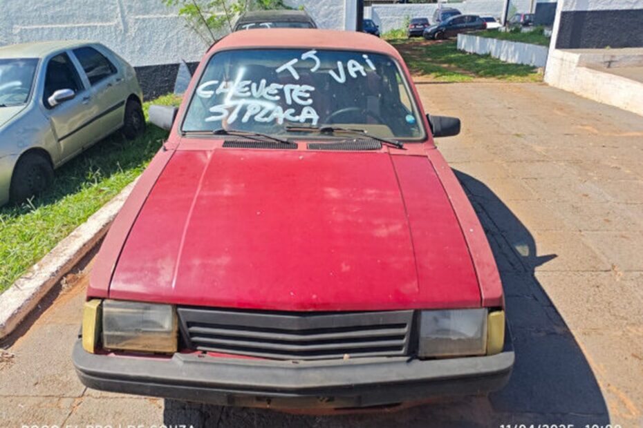 Carros clássicos como Chevette, Logus e Uno Eletric a partir de R$ 310 no leilão do Tribunal de Justiça