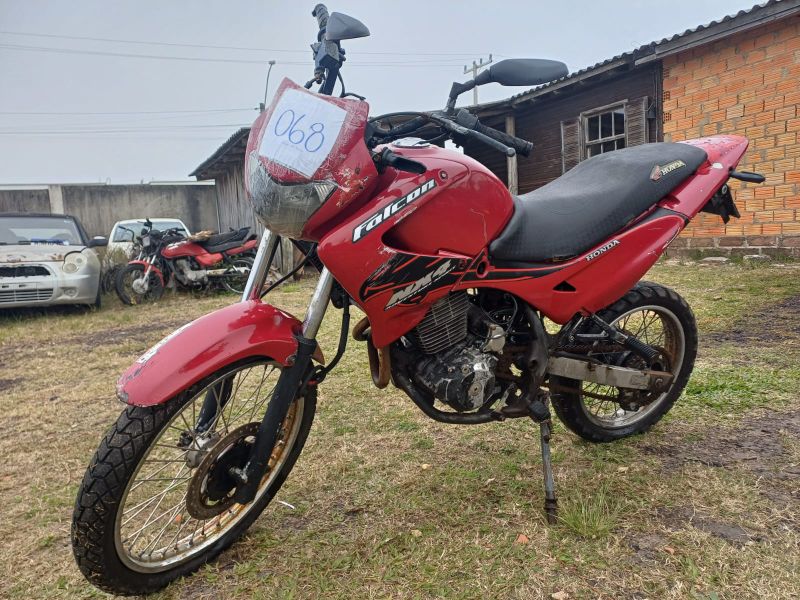 Honda NX-4 Falcon leilão de motos detran rs