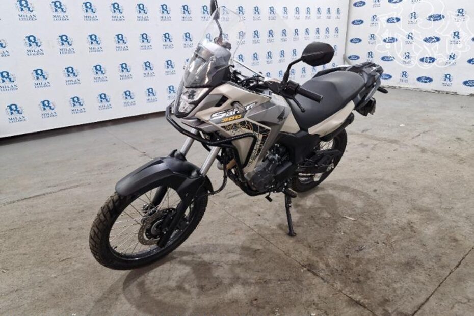 Leilão da Honda tem 49 motos como XRE, PCX, Biz e CG em até 12x no cartão