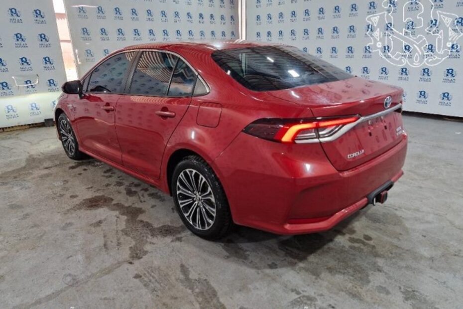 Leilão da Toyota tem Corolla Cross e Hilux Seminovos e Etios a partir de R$ 900 em até 12x